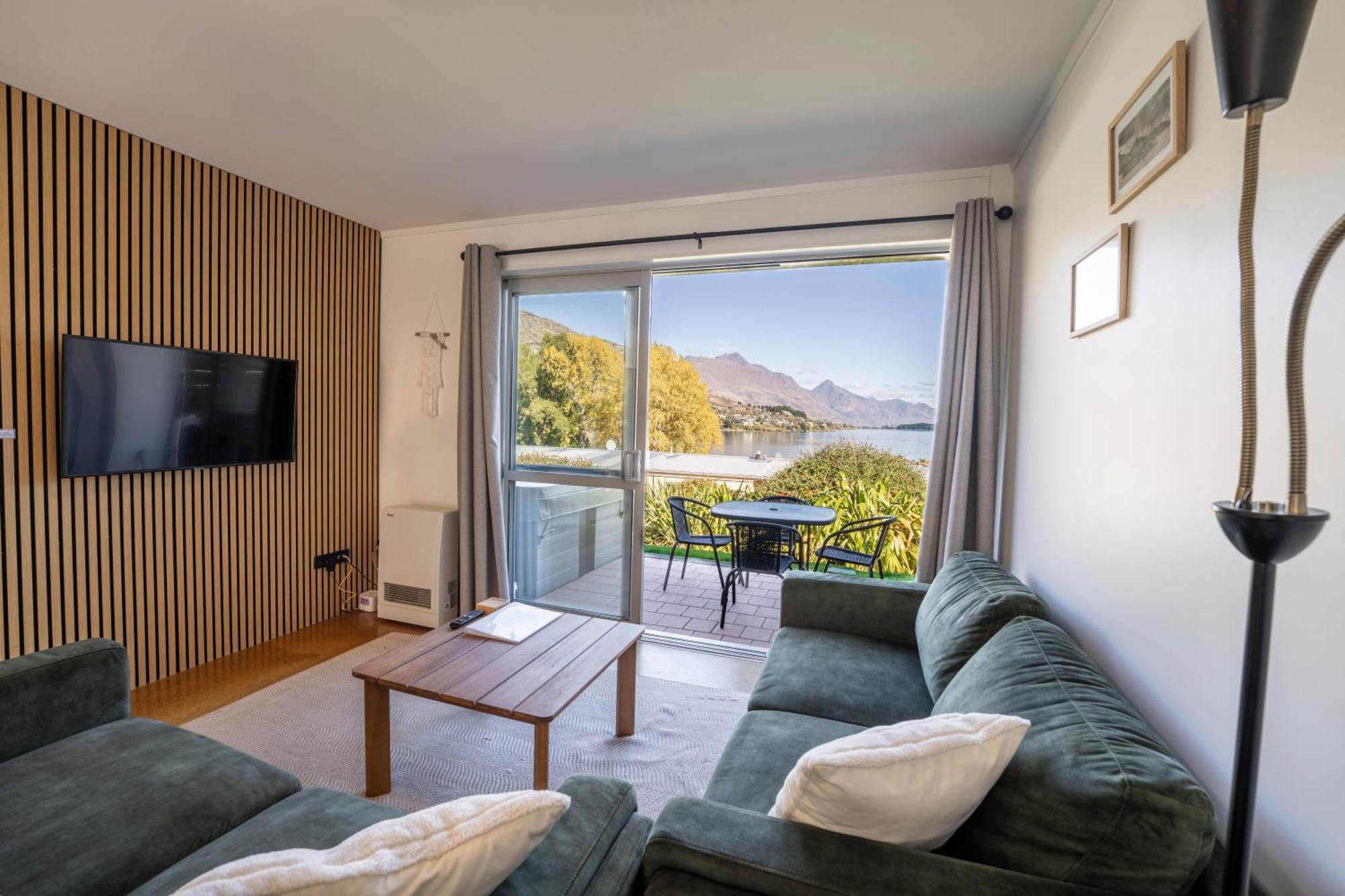 Lakeview Haven Квинстаун Экстерьер фото